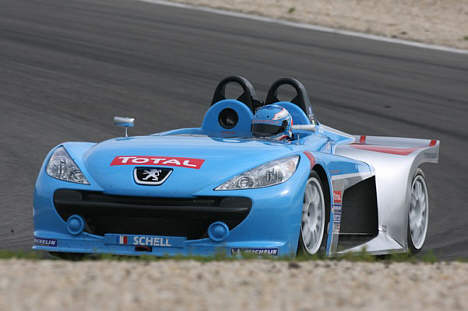 Midtvejs i det internationale 207 Spider Cup mesterskab er det Julien Schell der har taget føringen.